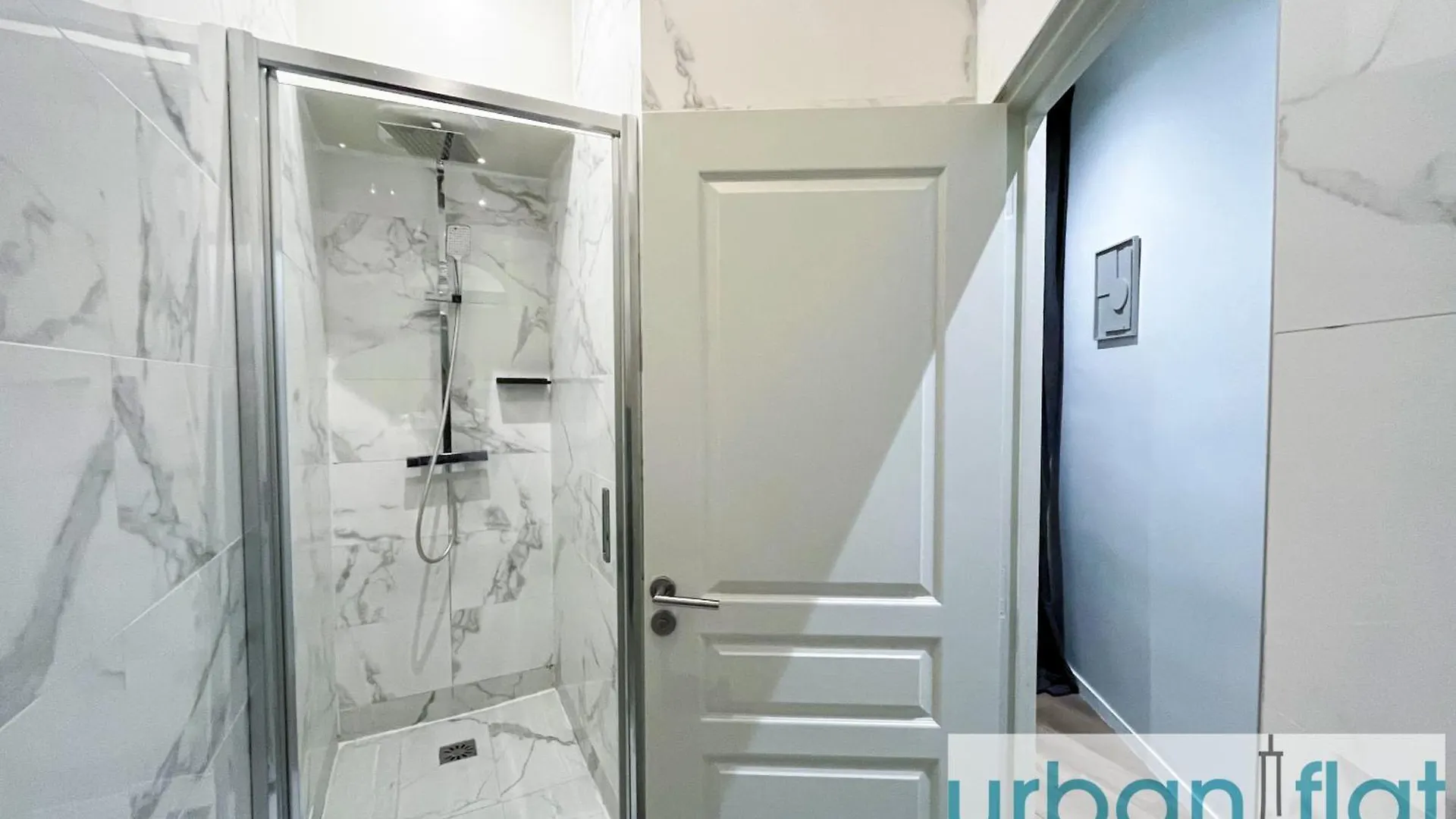 62-luxury Flat Champs Elysees Paryż